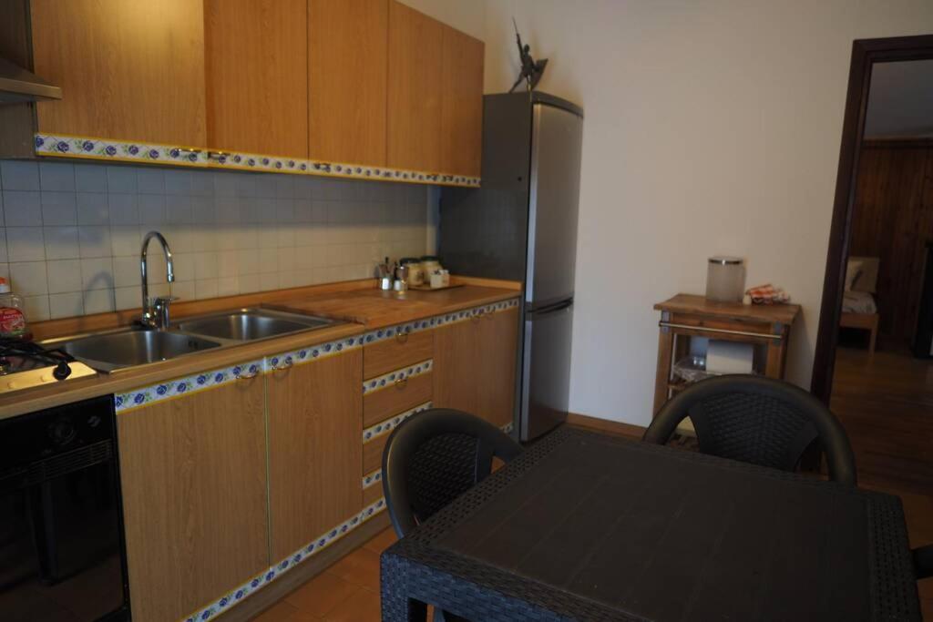 Appartement La Casa Degli Ospiti à Morbegno Extérieur photo